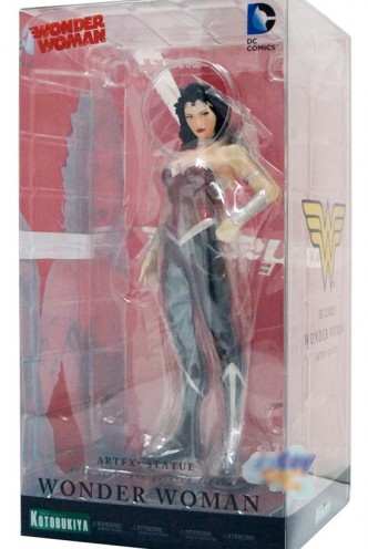 DC Comics ARTFX+ PVC Statue 1/10 Wonder Woman (The New 52) 19 cm