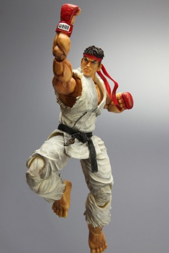 Figura Play Arts Kai - Street Fighter IV "Ryu" 24cm.