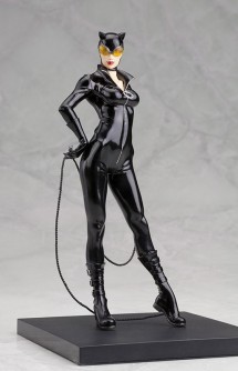 DC Comics Estatua ARTFX+ 1/10 Catwoman THE NEW 52
