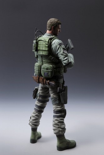 CAPCOM Figure Builder: RESIDENT EVIL 6 "Chris Redfield" 25,4cm.